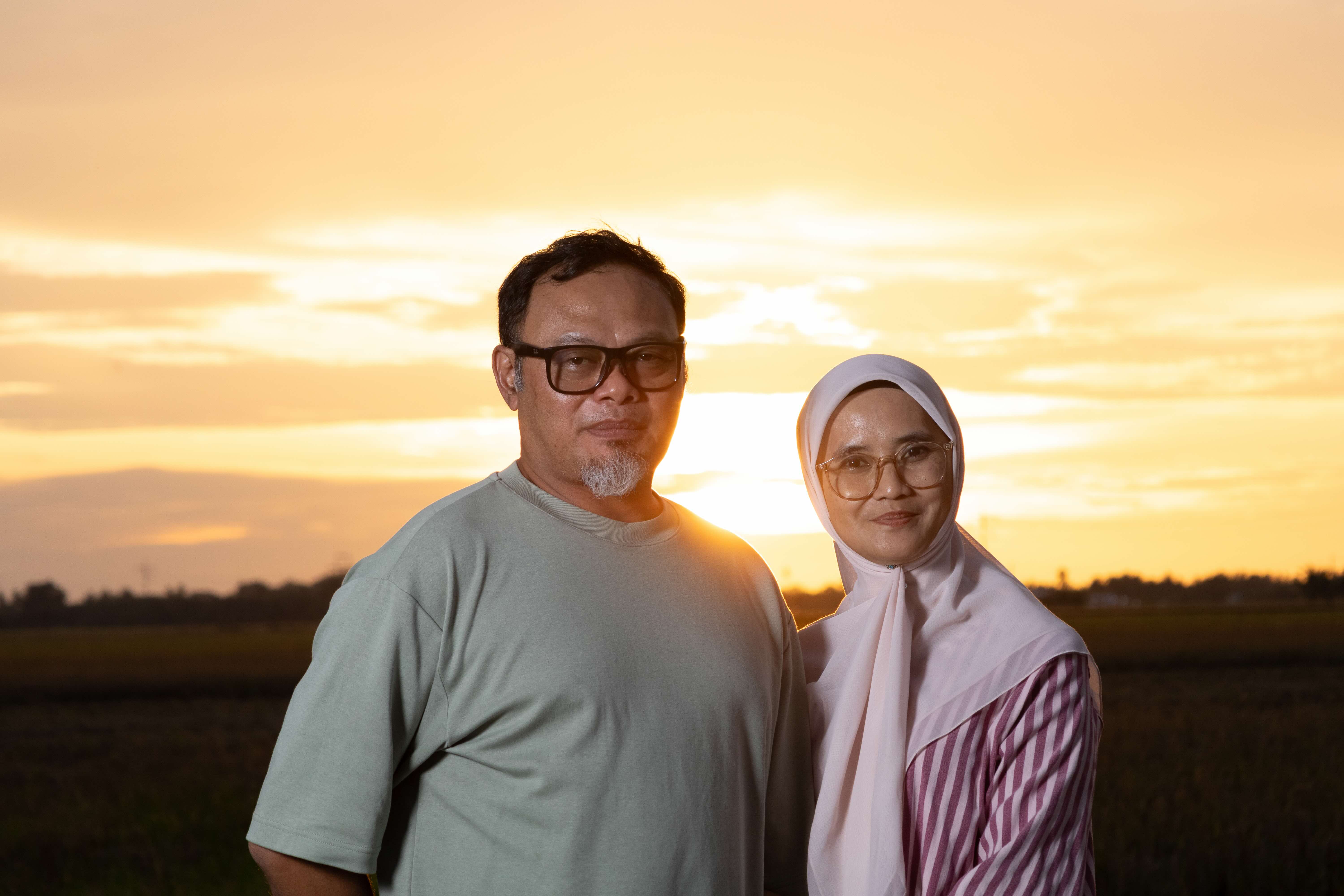 Family dressed for festive Hari Raya portrait